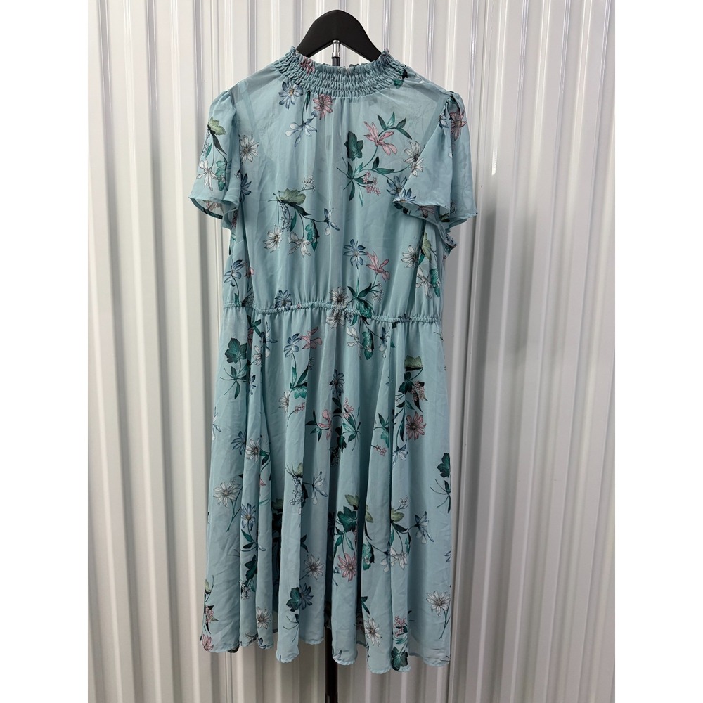 Torrid Size 1 Blue Floral Dress Smocked Mock Neck Flutter Sleeve Lined 0082